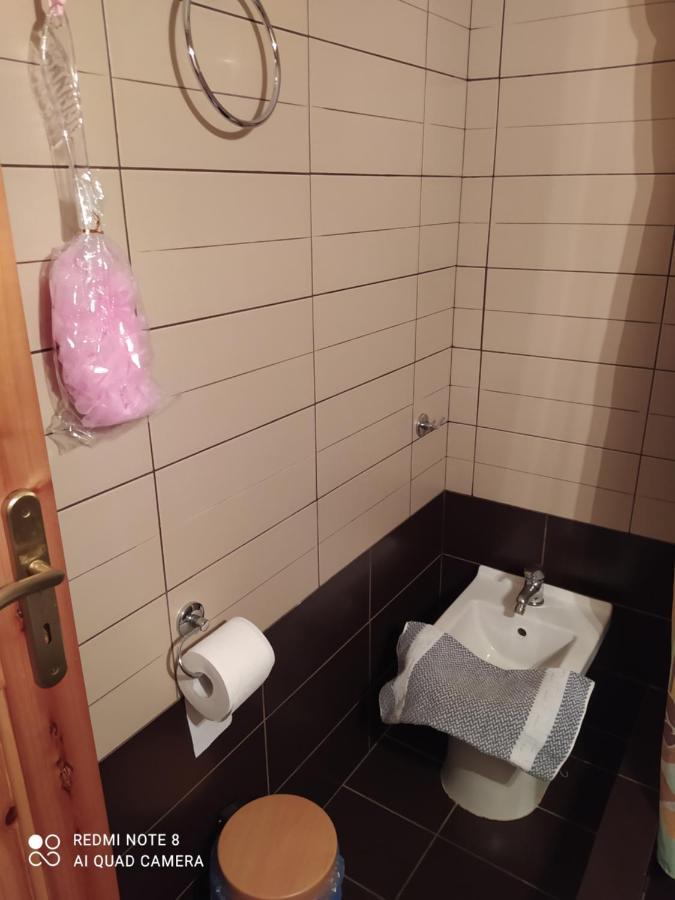 Ozena Countryside Apartment Vromonerion Экстерьер фото