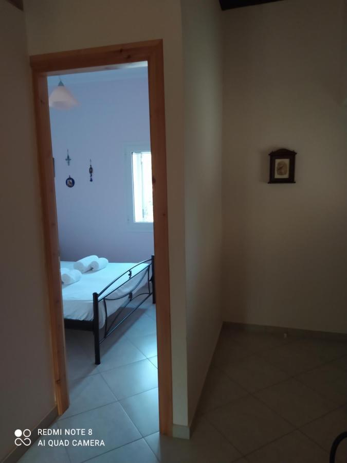 Ozena Countryside Apartment Vromonerion Экстерьер фото