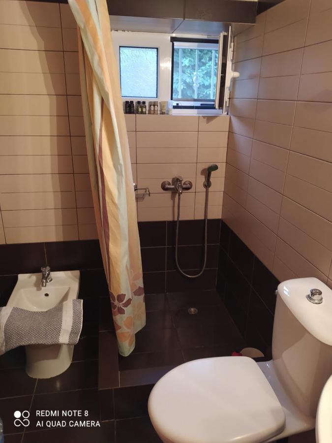Ozena Countryside Apartment Vromonerion Экстерьер фото